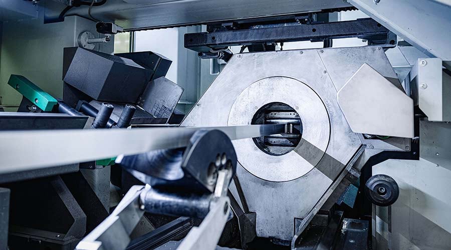 Maschinen inneres Rohrlaser